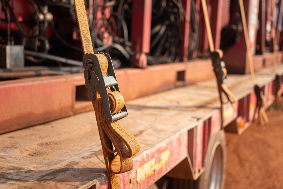 Latching,Belt,Strap,With,Metal,Buckle,That,Securing,Heavy,Load